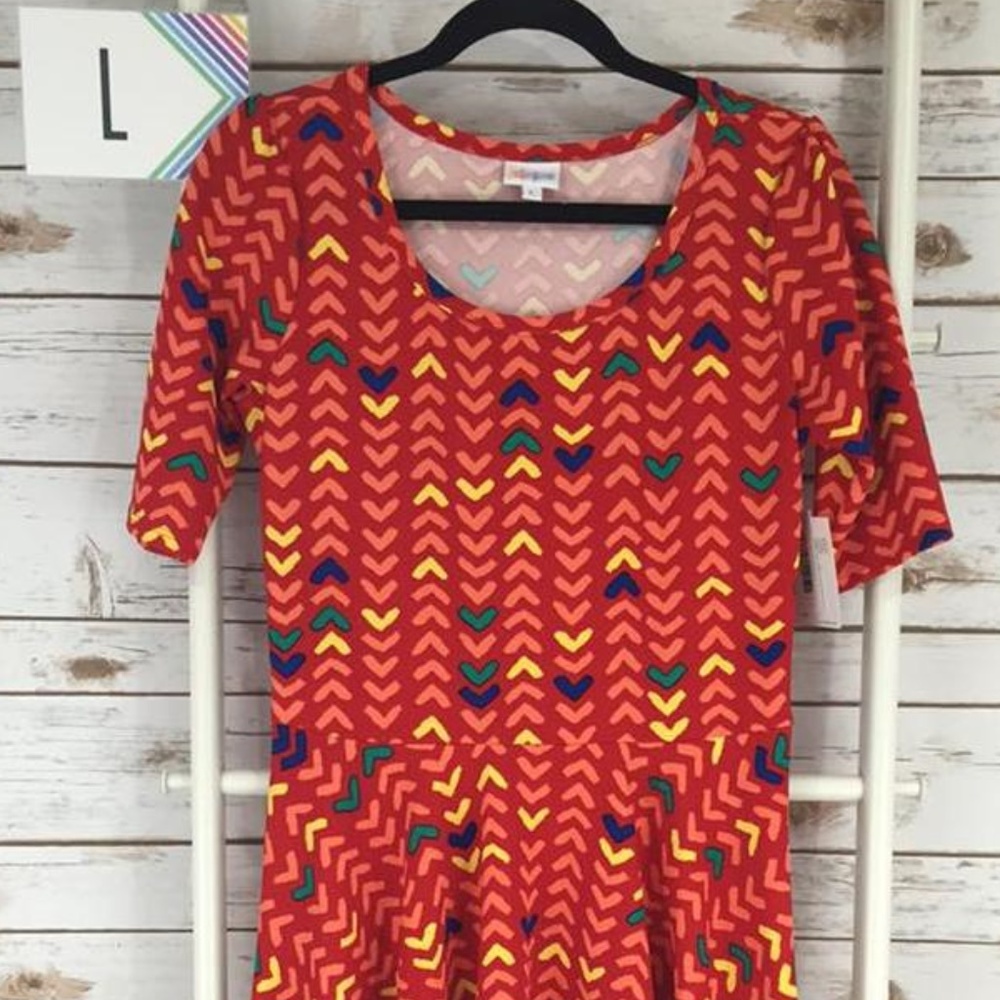 NEW LuLaRoe Nicole Dress